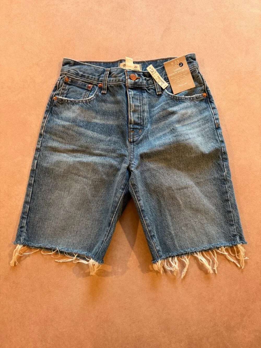 Madewell Long Denim Shorts in Pedersen Wash • size 23 • NWT• Pedersen Wash